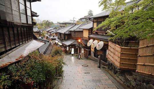 Private Tour Jepang murah kota kyoto